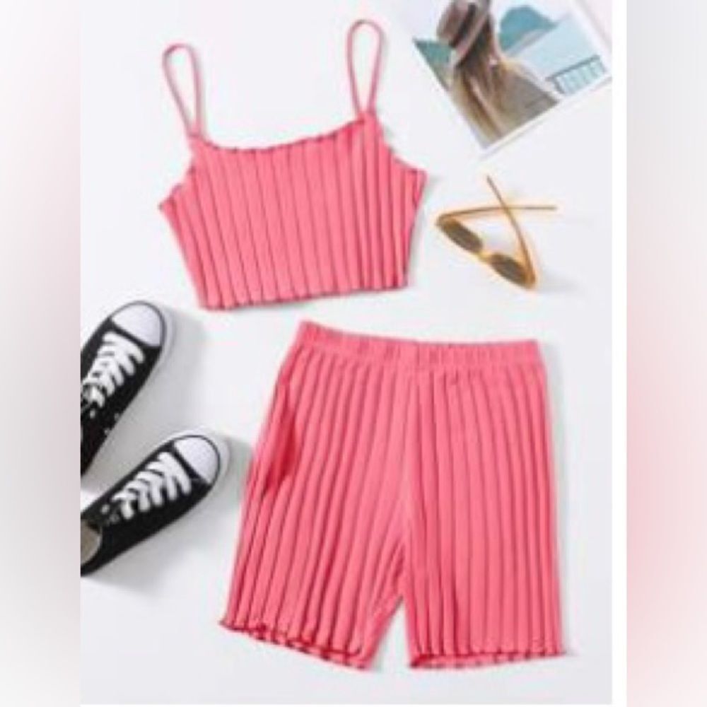 SHEIN EZwear Solid Lettuce Trim Waffle Knit Cami Top & Biker Shorts Set